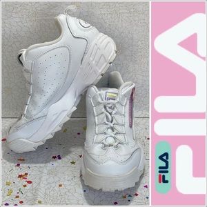 FILA “DISRUPTOR 3” ZIP SNEAKER, Women’s Size: 8.5.
